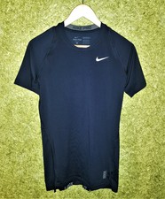 blusas nike cortas