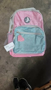 Kid's School Bag - Picture 1 of 7