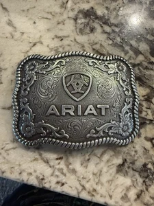 Ariat Antique Silver Shield Rectangular Logo A37006 - Bild 1 von 3