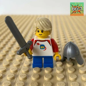 LEGO City: LEGOLAND Boy, SWORD, HELMET, 40346, LEGOLAND PARK, CASTLE FANBOY 2019 - Picture 1 of 5