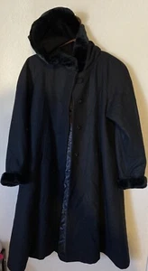 Vintage Girls Stephanie Mathews Kids Black Wool Coat Faux Fur Trim Sz 14 - Picture 1 of 10