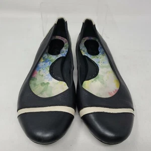 Geboren Devorah Damen-Ballerinas Zehenkappe schwarz Leder B14403 95 $ Größe 9 - Bild 1 von 8