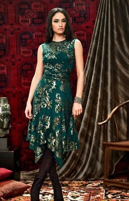 Tadashi Shoji Adlee Emerald Green/Gold Handkerchief Hem Midi Length Dress Size M - Image 1 of 4