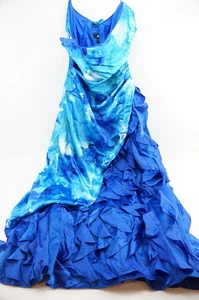 Sehr guter Zustand Jump Apparel trägerloses blaues Ballkleid 5/6 Perlen- & Rüschendetails - Bild 1 von 6