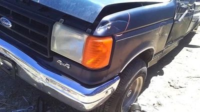 Driver Left Headlight Without Chrome Trim Fits 87-91 BRONCO 29770858 Foto 1 de 4