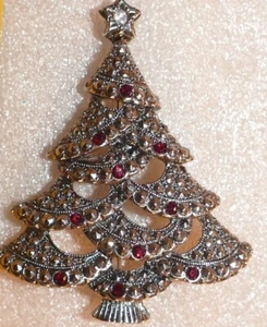 Vintage Avon Silver Tone Christmas Tree Pin Brooch Red Rhinestones 80s 90s era - Picture 1 of 6