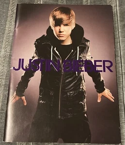 Justin Bieber 2010 My World Concert Tour Souvenir Program Magazine - Bild 1 von 5