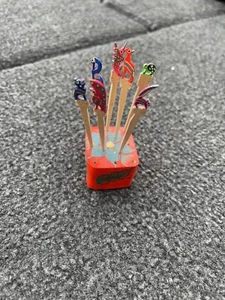 vintage animal hors D’oevur hand carved toothpicks with holder - Picture 1 of 2