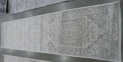 Alfombra manchada marfil/plata 2'-6" x 10' precio reducido 1172582901 ADR108B-210 Foto 1 de 4