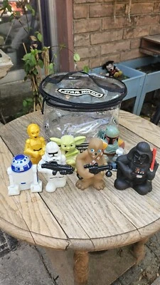 Juguetes acuáticos y estuche de almacenamiento exclusivo de Star Wars de los parques de Disney 2008 Foto 1 de 3