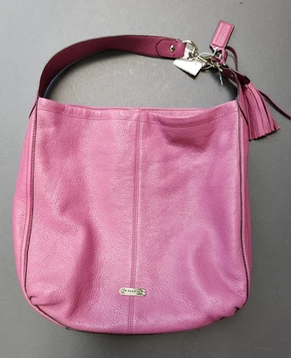 Bolso Hobo Coach Avery Malva Púrpura Guijarro Cuero Cartera Borla J1380-F23309 Foto 1 de 4