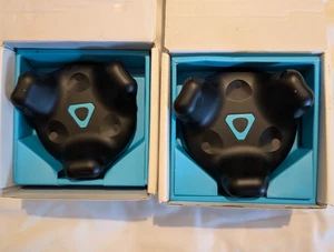 HTC Vive Trackers 2.0 - Set of Two - V2 Body Trackers 0203 - Picture 1 of 10
