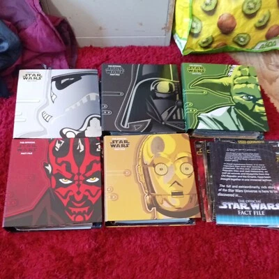Die offizielle Star Wars Faktenakte mit Ordnern 1-5 top für Sammler  - Bild 1 von 4