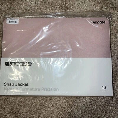Incase Rose Quartz Snap Jacket for 13-inch MacBook Pro Thunderbolt 3 - Image 1 of 2