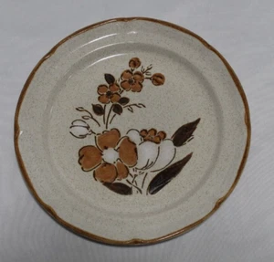 Baroque Hearthside Stoneware "Autumn Fair" Salad Plate Hand painted Japan Qty 1 - Picture 1 of 8