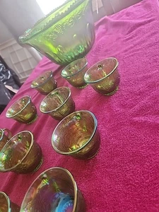 VINTAGE IRIDESCENT GREEN CARNIVAL INDIANA GLASS PUNCH BOWL SET W/11 Cups - Picture 1 of 10