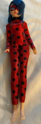 神奇瓢虫时尚娃娃 10.5 英寸 Zag Heroez 玩伴人偶仅 2020 年 — 第 1/4 张图片