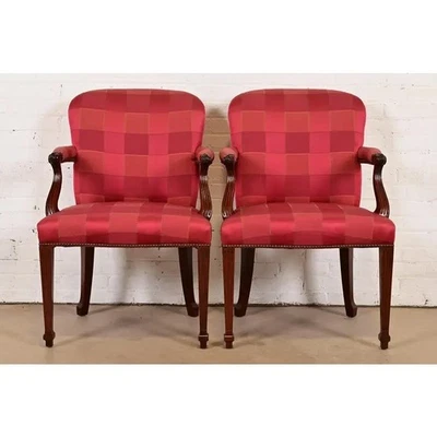 Sillones o sillas de capitán de comedor Baker Furniture English Regency, par Foto 1 de 4