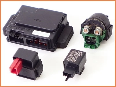 KAWASAKI 1998 ZZR1100 D Genuine fuse and relay set  - Image 1 of 4