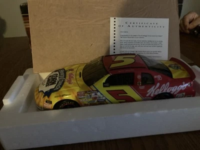1:18 ERTL AMERICAN MUSCLE PRESTIGE 1997 #5 KELLOGG'S HONEY CRUNCH TERRY LABONTE Foto 1 de 4