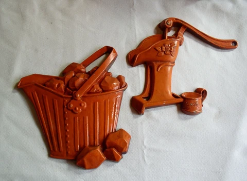 2pc Vintage SEXTON Orange Cast Aluminum Kitchen Wall Hangings USA Made Cover