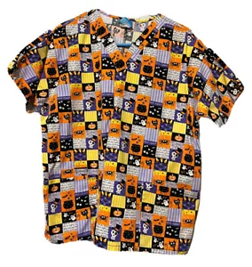 SCRUB HQ Womens Size Large Scrub Top Halloween Cats Ghosts Pumpkins Animated - Picture 1 of 11