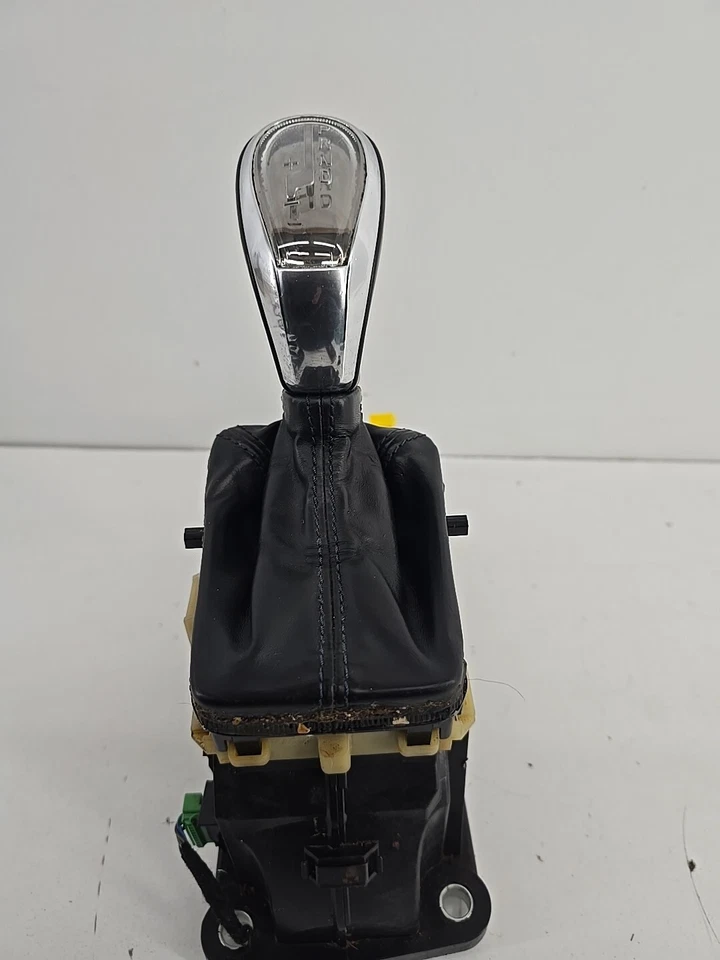 14-18 VOLVO XC60 T5 AUTOMATIC TRANSMISSION GEAR SELECTOR SHIFTER 31367586 Foto 1 de 4