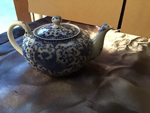 Teapot-Phoenix Bird - Picture 1 of 6