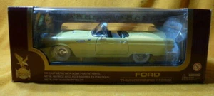 Ford Thunderbird 1955 Road Legends amarillo 1:18 fundido a presión - Imagen 1 de 7