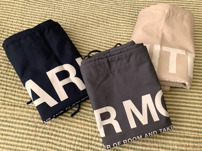 3 bolsas de lavandería Pottery Barn Teen Dorms de fácil clasificación - oscuras, blancas, para mamá Foto 1 de 4