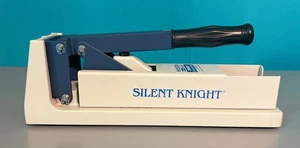 Links Medical SK0100-GCI Silent Knight nur Pillenbrecher - Bild 1 von 3