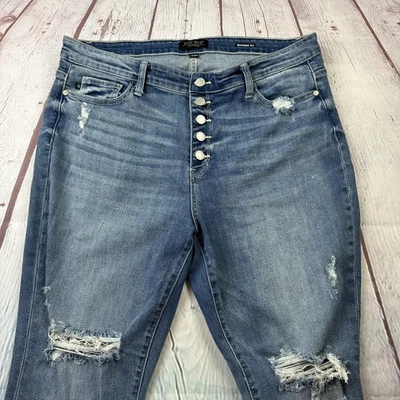 Judy Blue Jeans Womens 15/32 Boyfriend Button Fly Distressed Raw Hem JB82236LT - Image 1 of 4