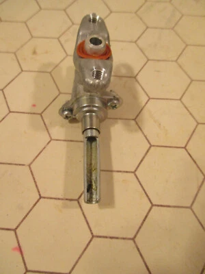 W10141709 WPW10141709 Amana Whirlpool Gas Range Surface Valve - Image 1 of 4