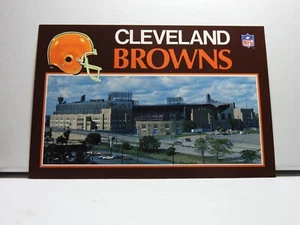 6X4 Postcard Cleveland Municipal Stadium Cleveland Ohio Browns Vintage Cars E510 - Picture 1 of 2