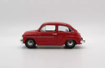 SOLIDO SEAT 600L ESPECIAL 1973 RED MINT CONDITION 1:43 - Image 1 of 4