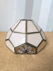 Vintage Tiffany Style Glass Lamp Shade - Picture 1 of 9