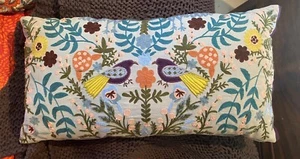 Elie Tahari Kissen verziert dekorative Kräuter und Vögel 14”x28” Zuhause - Bild 1 von 10