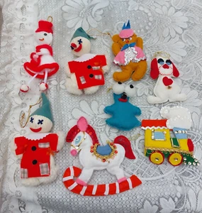 Vintage Handmade Felt Christmas Decorations Lot of 8 - Picture 1 of 8
