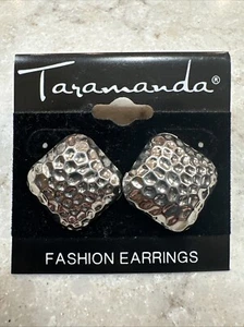 ¡Nuevo! Pendientes Taramanda Martillados Tono Plata Cuadrado/Diamante Forma Claro - Imagen 1 de 3