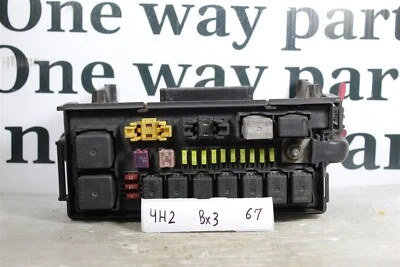 04692085AB Jeep Grand Cherokee 2006 Commander módulo de caja de fusibles 4H2 067 B3 Foto 1 de 3