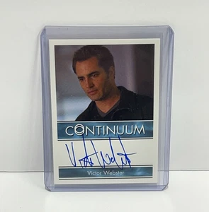 Continuum Victor Webster als Carlos Fonnegra Staffel 3 Autogrammkarte Auto - Bild 1 von 2