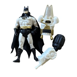 DC Comics Arctic Batman 1990 Action Figure With Accessories Kenner - Picture 1 of 7