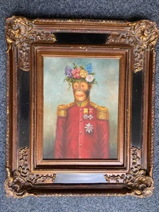 Retrato enmarcado único chimpancé en uniforme militar 26,5" X 22,5" - Imagen 1 de 8