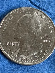 2016 Harpers Ferry Quarter Error - Picture 1 of 2