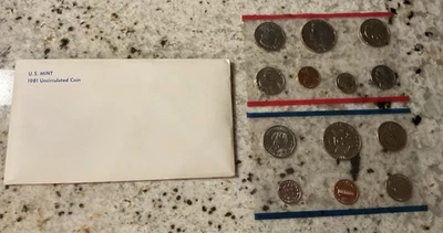 Juego de 13 monedas 1981 sin circular Philadelphia y Denver P&D Foto 1 de 2