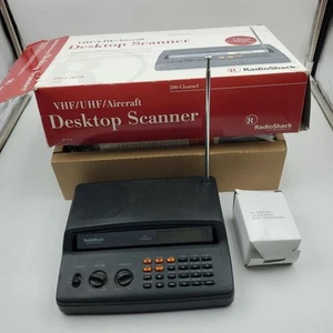RadioShack PRO-2018 Desktop Scanner 200 Channel VHF UHF Aircraft Police Tested - Bild 1 von 7
