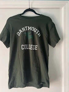 Green Dartmouth College T-shirt💚 - Picture 1 of 1