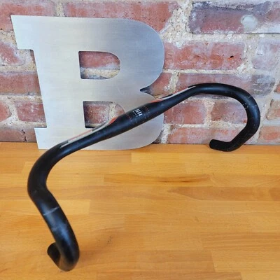 FSA WingPro Drop Handlebar Black Alloy 42cm o-o 31.8mm Clamp   l2 - Image 1 of 4