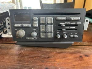 96-03 Pontiac Bonneville Grand Am Firebird AM FM CD Radio Receiver OEM Delco - Picture 1 of 7