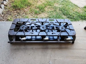 Estufa de camping antigua de hierro fundido de colección de 3 quemadores parrilla cocina de gas 1212 - Imagen 1 de 8